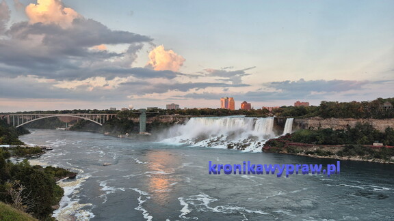 NiagaraKanada-09-18 041